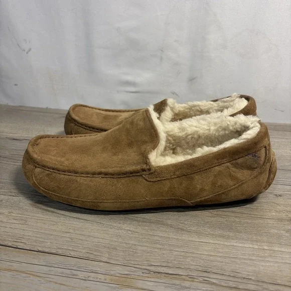 UGG Ascot Mens Approx 10 Chestnut Suede Sheepskin Comfort Slip On Shoes - Picture 1 of 11